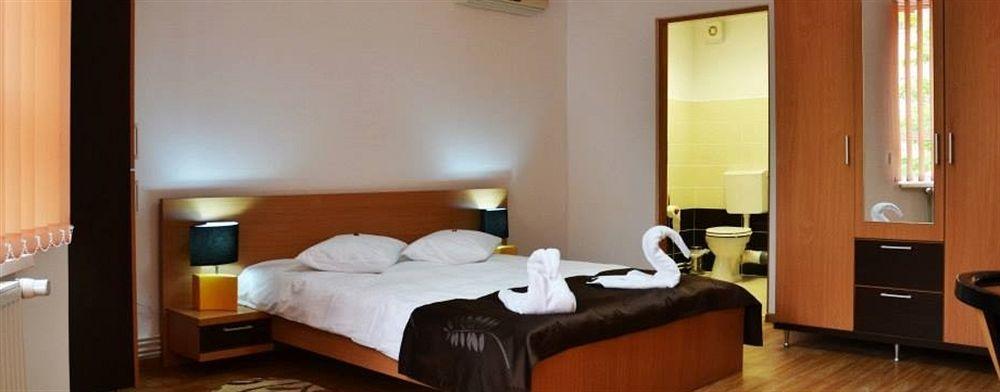 Aparthotel Zorilor Cluj-Napoca Exterior foto
